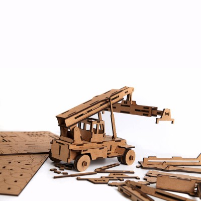 STC 01 – REACH STACKER (RENKSİZ)